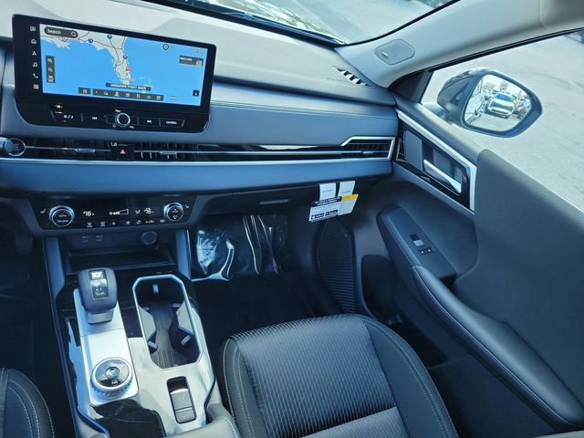 New 2026 Mitsubishi Outlander ES image 16