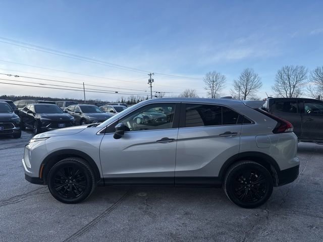 Used 2022 Mitsubishi Eclipse Cross LE image 5
