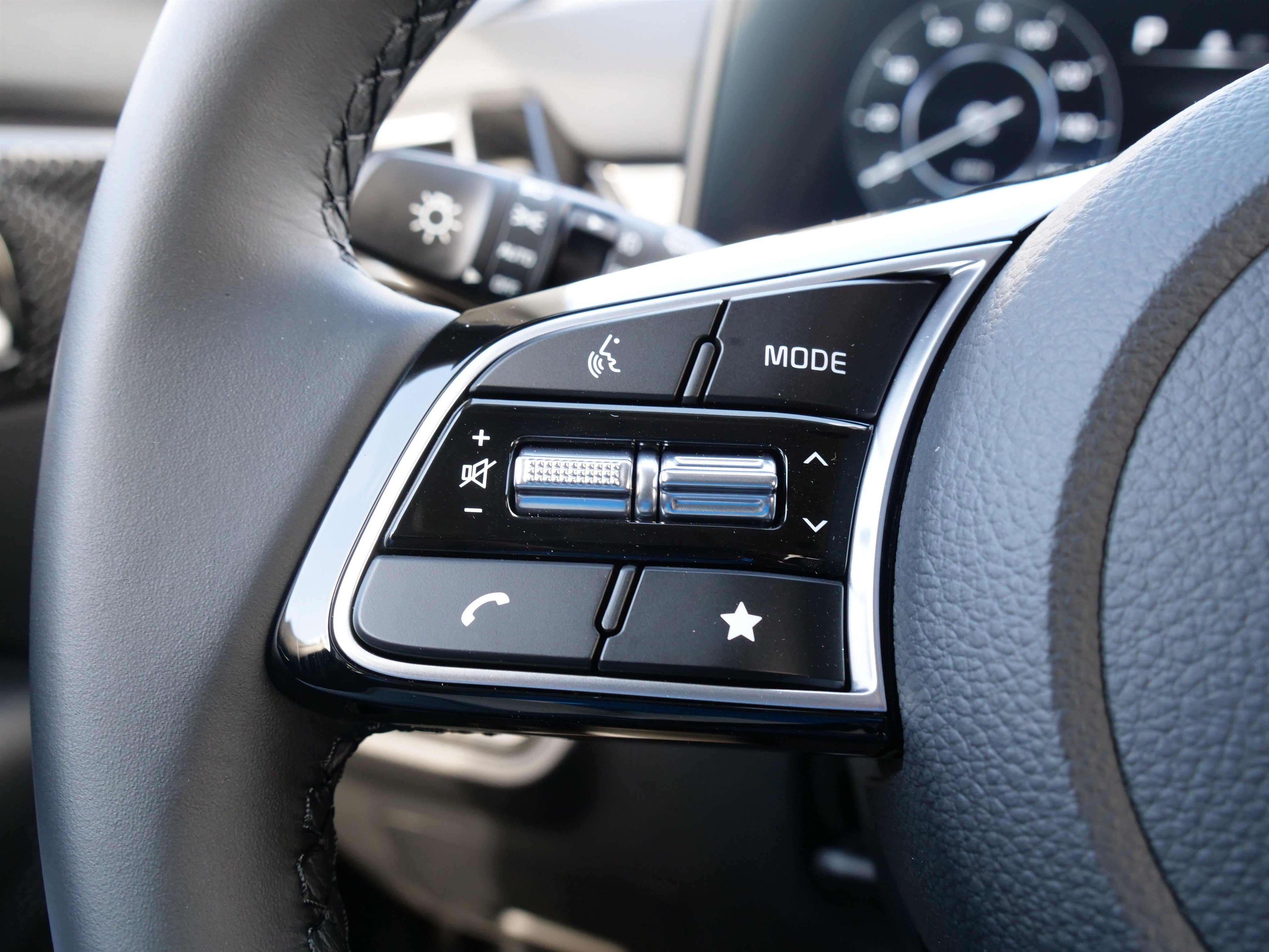 New 2025 Kia Seltos X-Line image 19