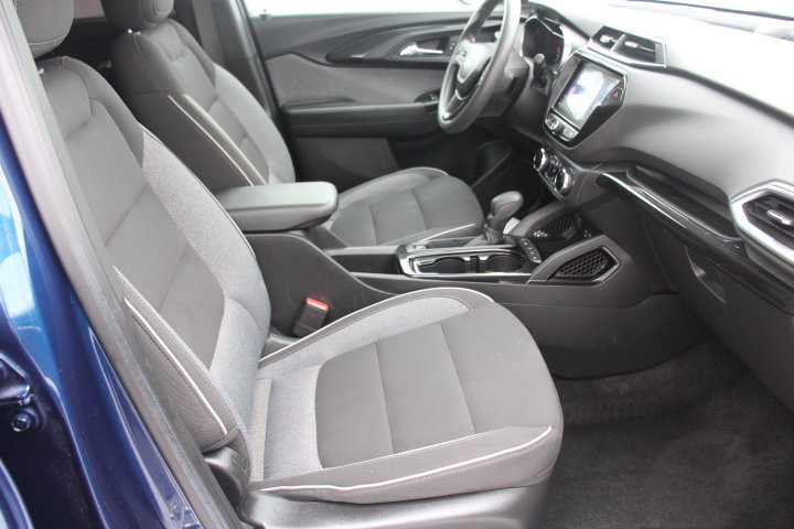 Used 2022 Chevrolet TrailBlazer LT w/ Convenience Package FWD image 19