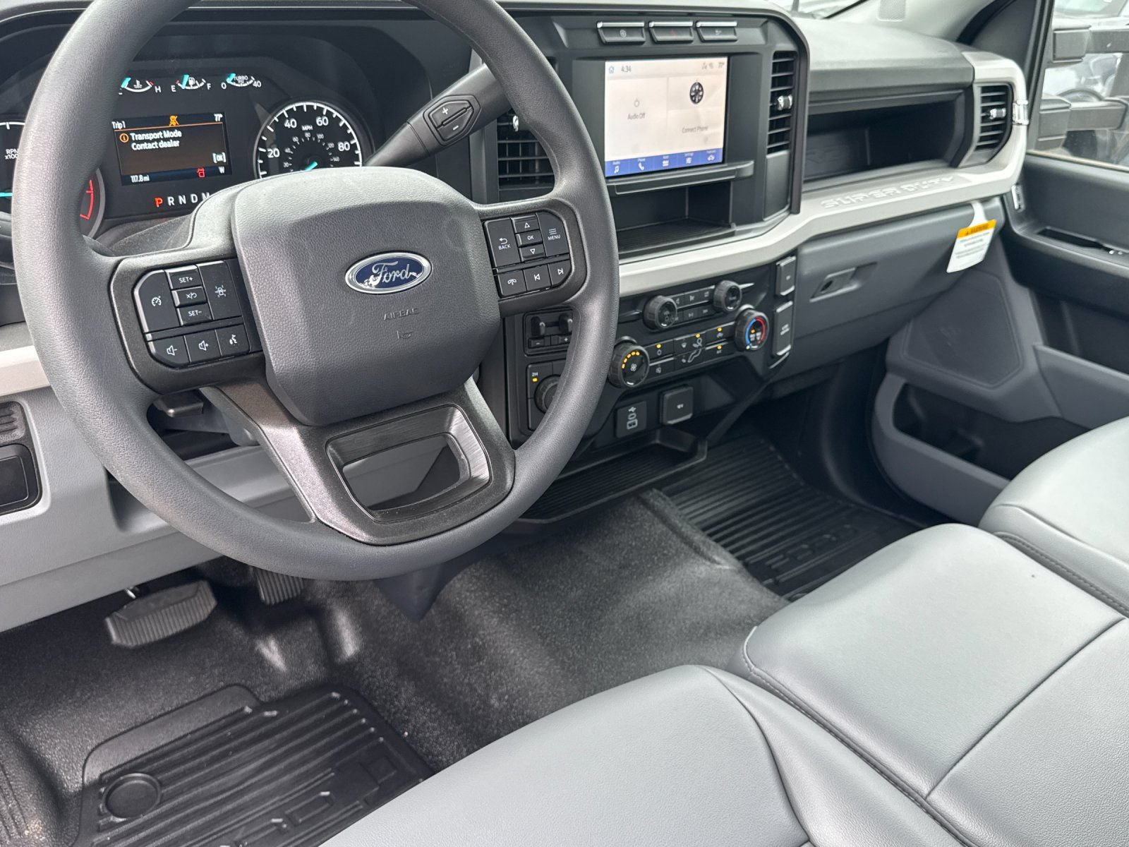 Used 2024 Ford F550 4x4 Regular Cab Super Duty image 12