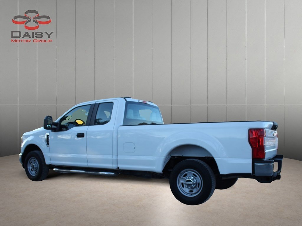 Used 2021 Ford F250 XL w/ Power Equipment Group image 7
