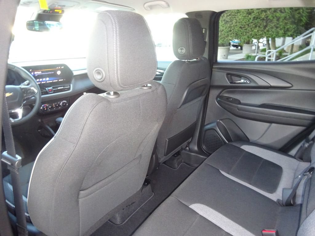 New 2026 Chevrolet TrailBlazer LT w/ Convenience Package FWD image 18