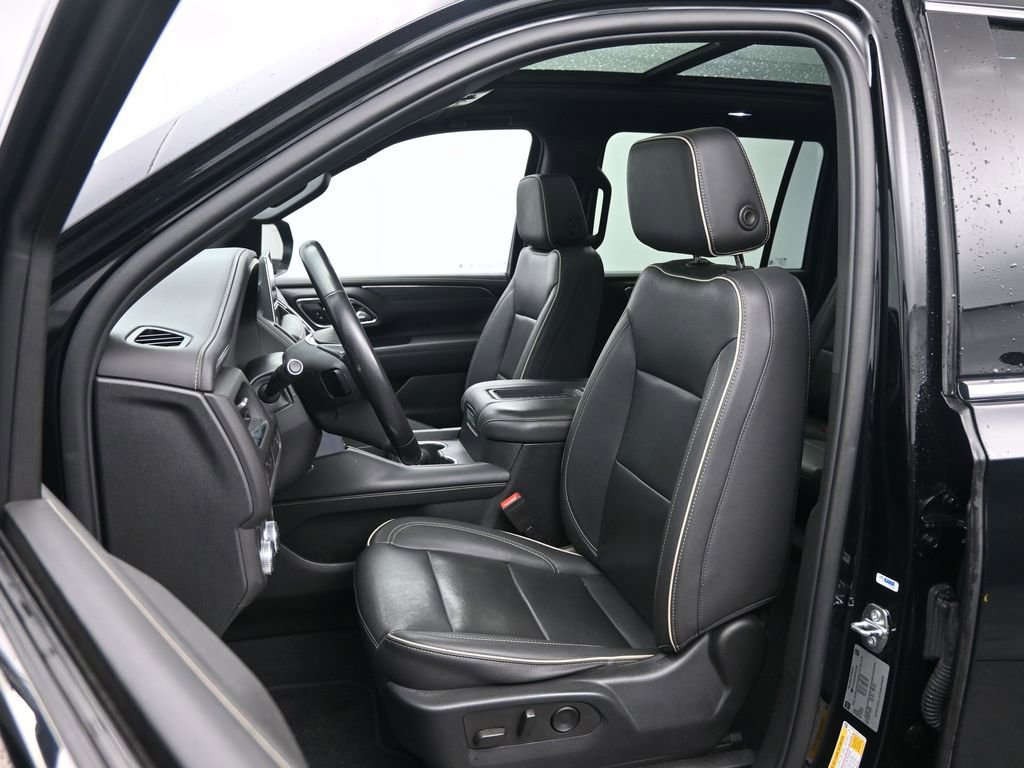 Used 2023 GMC Yukon XL SLT image 19