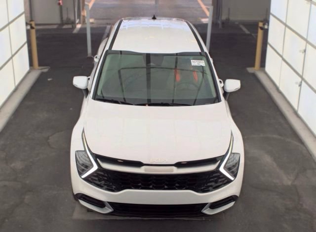 Certified 2025 Kia Sportage EX FWD image 2