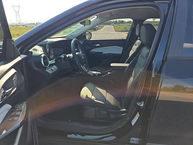 New 2026 Chevrolet Trax LT w/ Driver Confidence Package FWD image 18