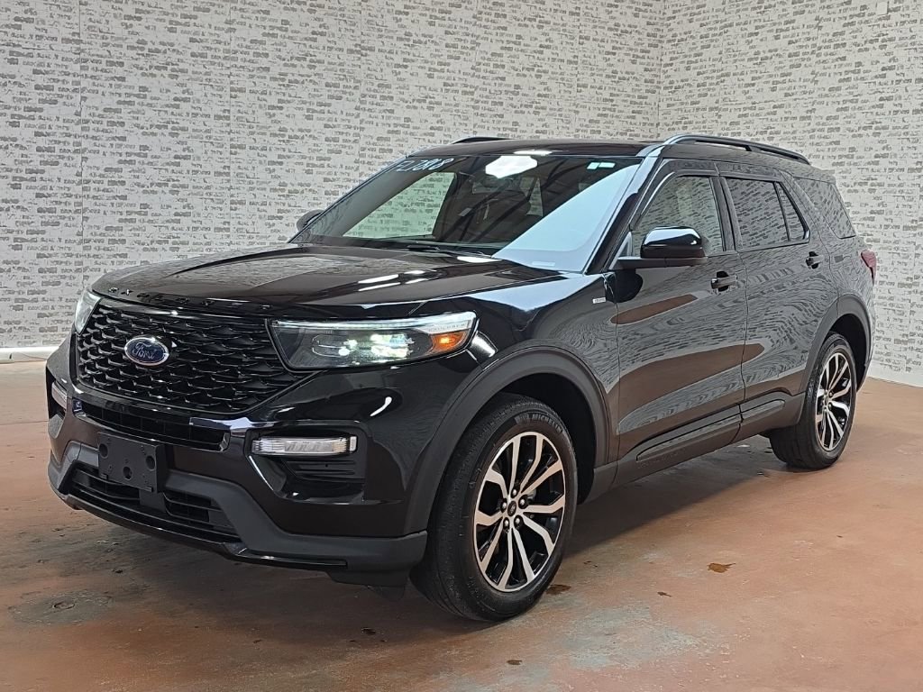Used 2022 Ford Explorer ST-Line w/ Class IV Trailer Tow Package AWD/4WD image 3