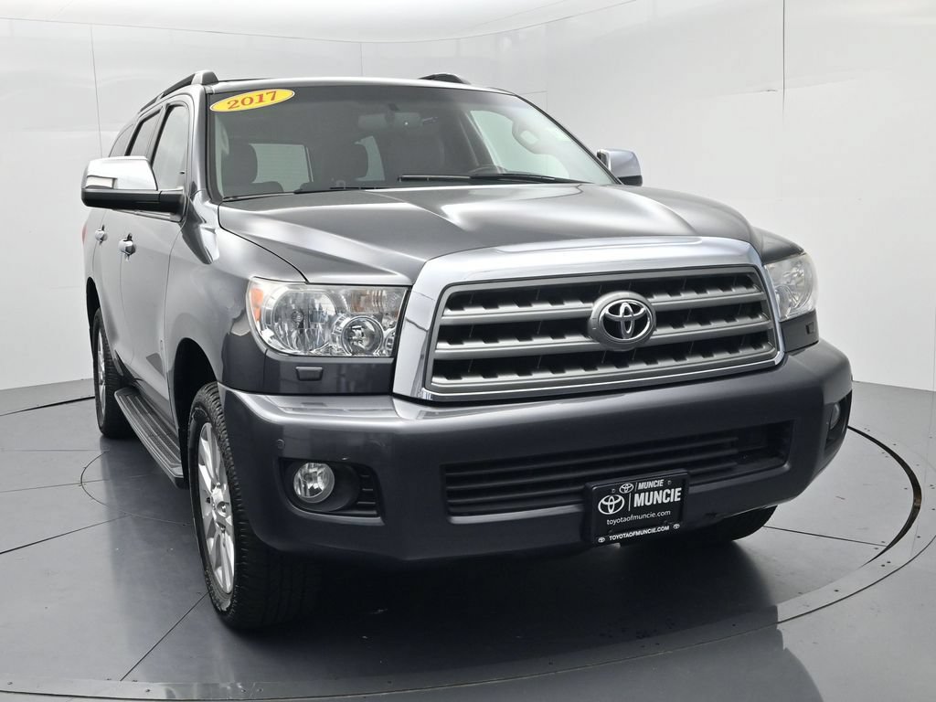 Used 2017 Toyota Sequoia Platinum AWD/4WD image 2