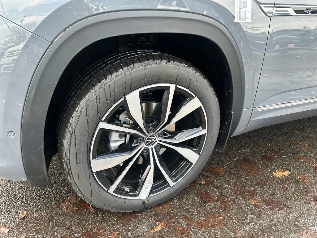 New 2026 Volkswagen Atlas SEL Premium R-Line image 2