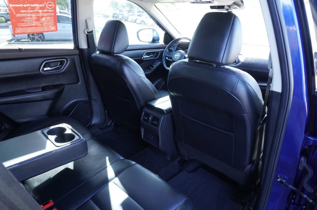 Certified 2021 Nissan Rogue SV w/ Premium Package FWD image 10