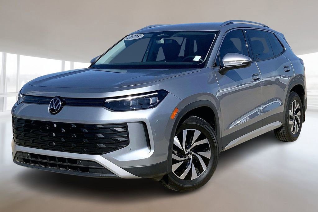 Certified 2025 Volkswagen Tiguan S