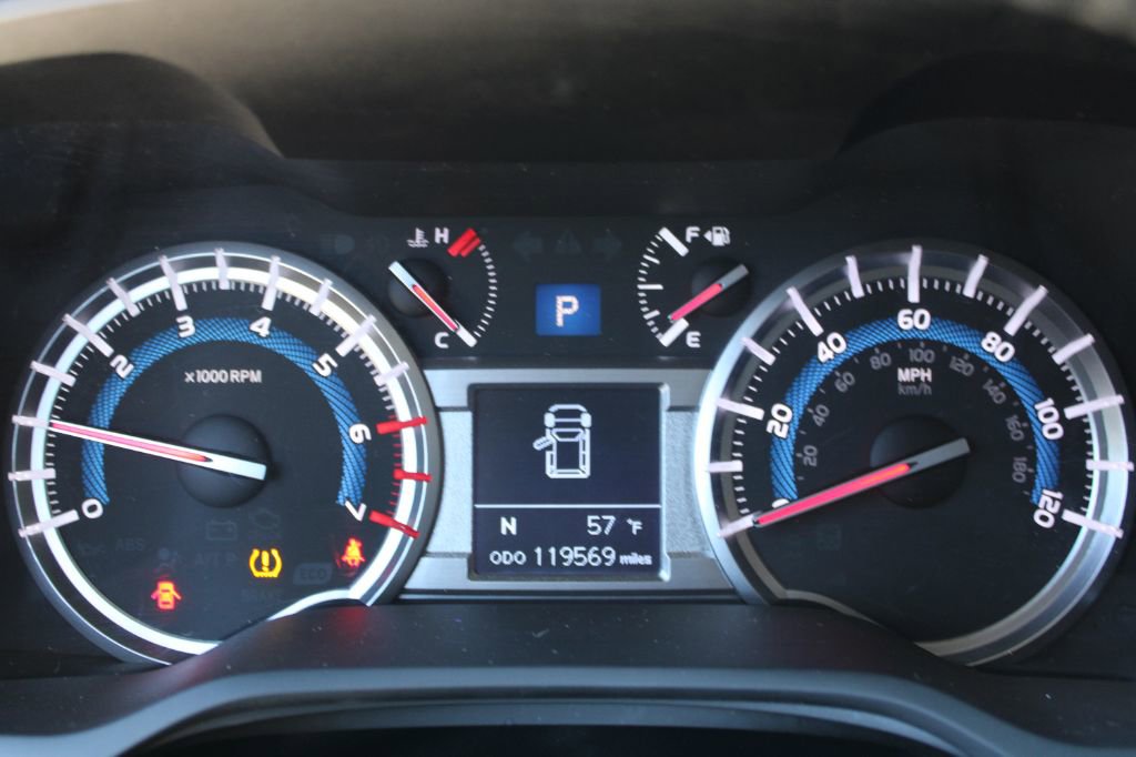 Used 2019 Toyota 4Runner TRD Off-Road image 17