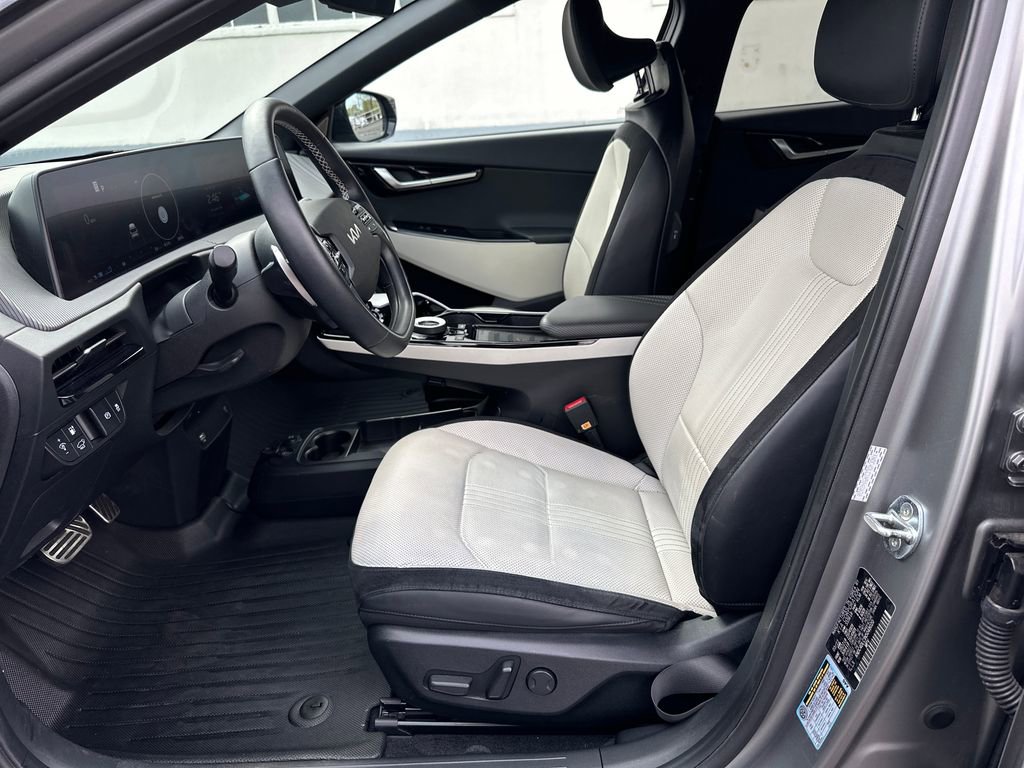 Used 2022 Kia EV6 GT-Line w/ GT-Line White Seat Package AWD/4WD image 12