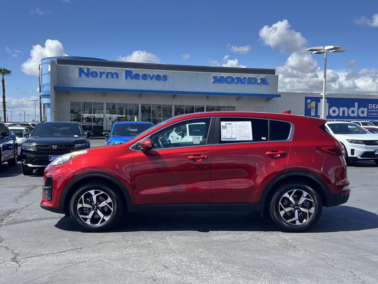 Used 2021 Kia Sportage LX FWD image 2