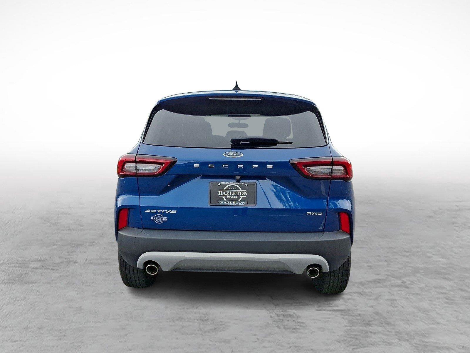Used 2023 Ford Escape Active AWD/4WD image 5