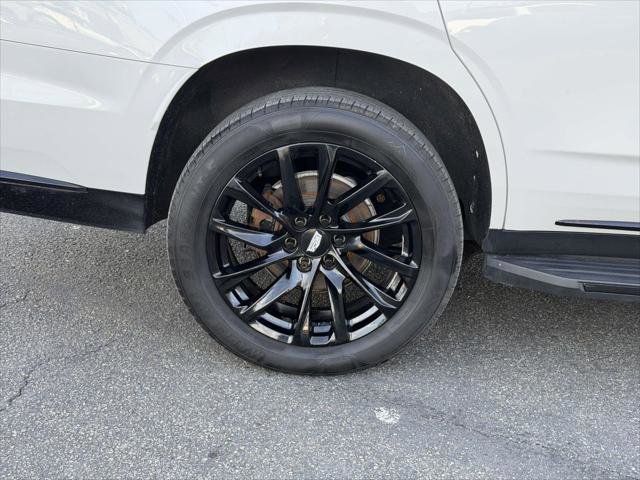 Used 2021 Cadillac Escalade Sport w/ Driver Assist Tech Package AWD/4WD image 8