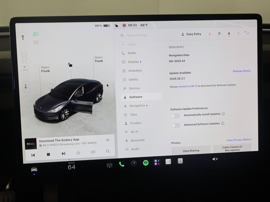 Used 2024 Tesla Model 3 Long Range AWD/4WD image 46