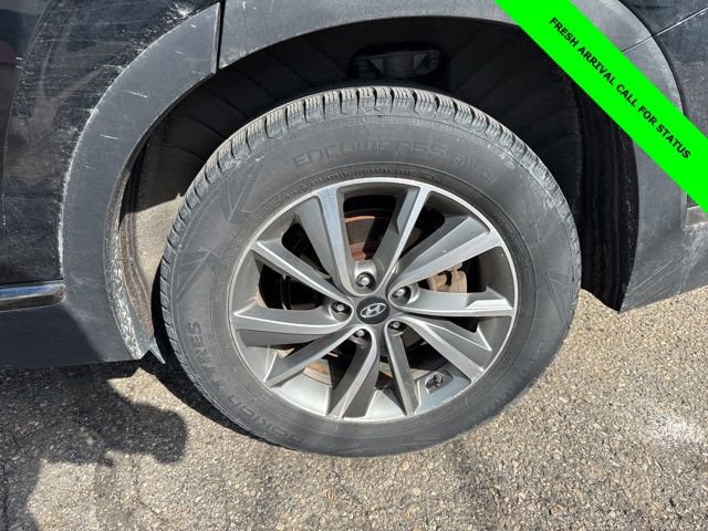 Used 2019 Hyundai Santa Fe SEL image 5