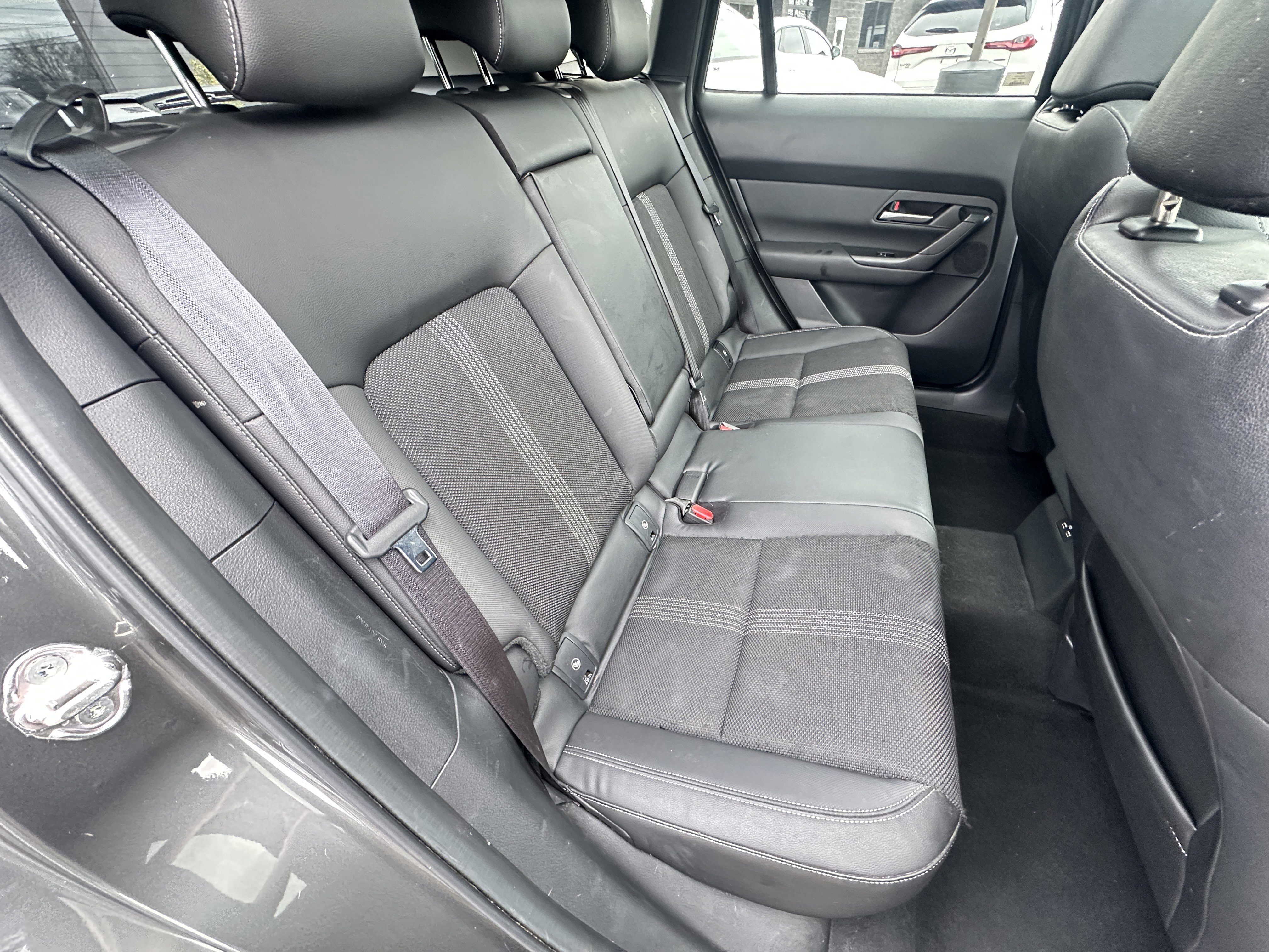 Certified 2023 MAZDA CX-50 2.5 S w/ Preferred Plus Pkg image 33