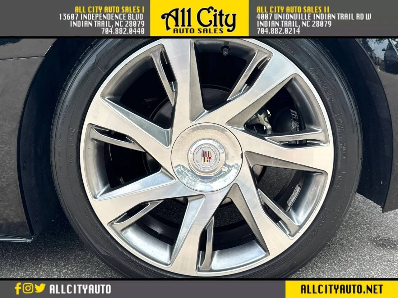 Used 2014 Cadillac ELR w/ Luxury Package FWD image 11