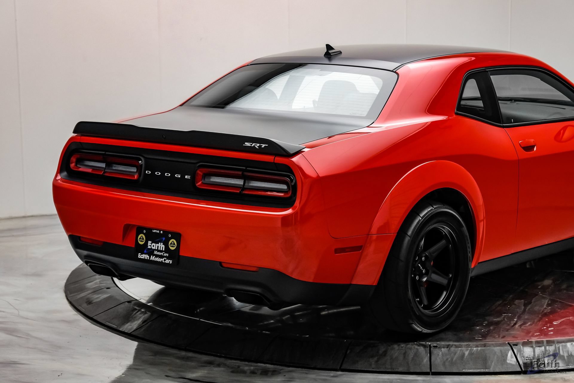 Used 2018 Dodge Challenger SRT Demon RWD image 21