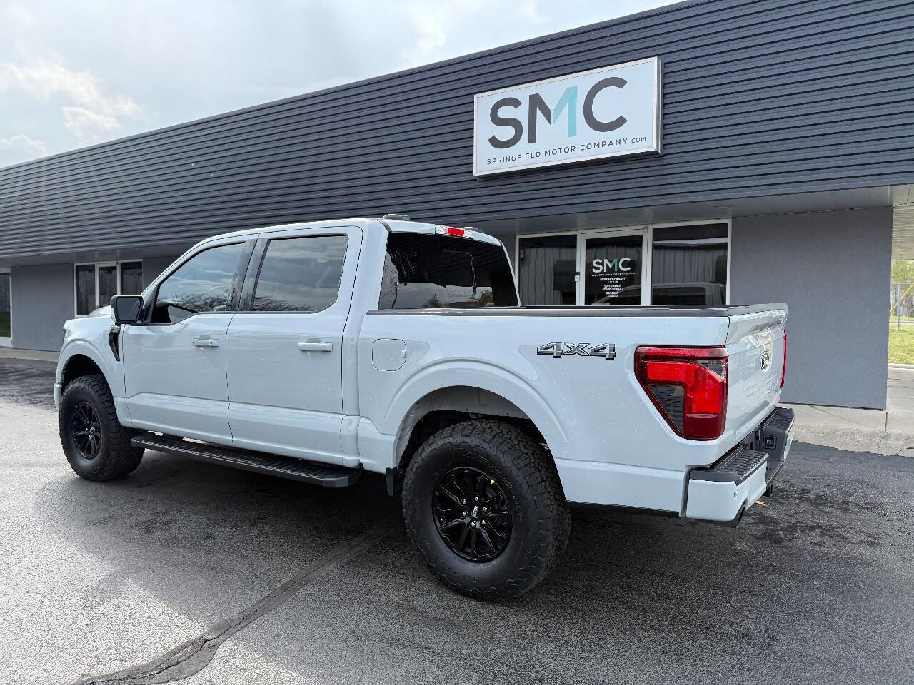 Used 2024 Ford F150 XLT w/ Equipment Group 302A MID image 9