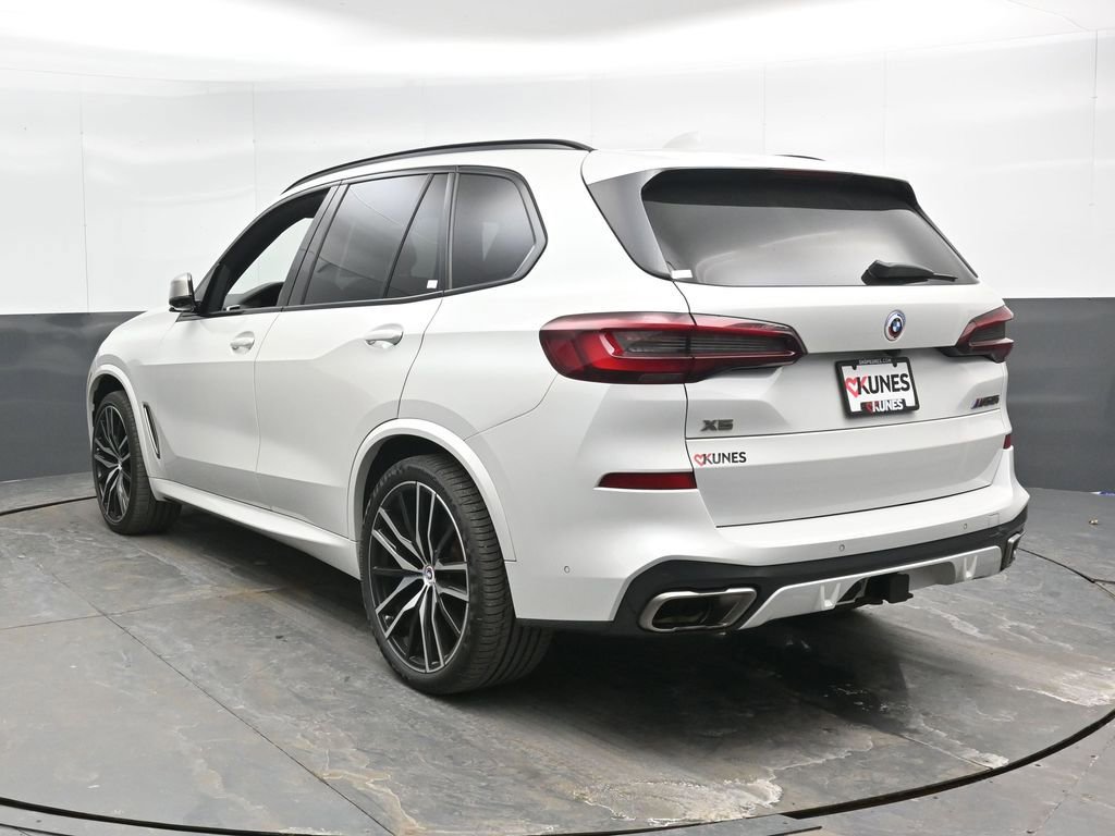 Used 2023 BMW X5 M50i w/ Executive Package image 10