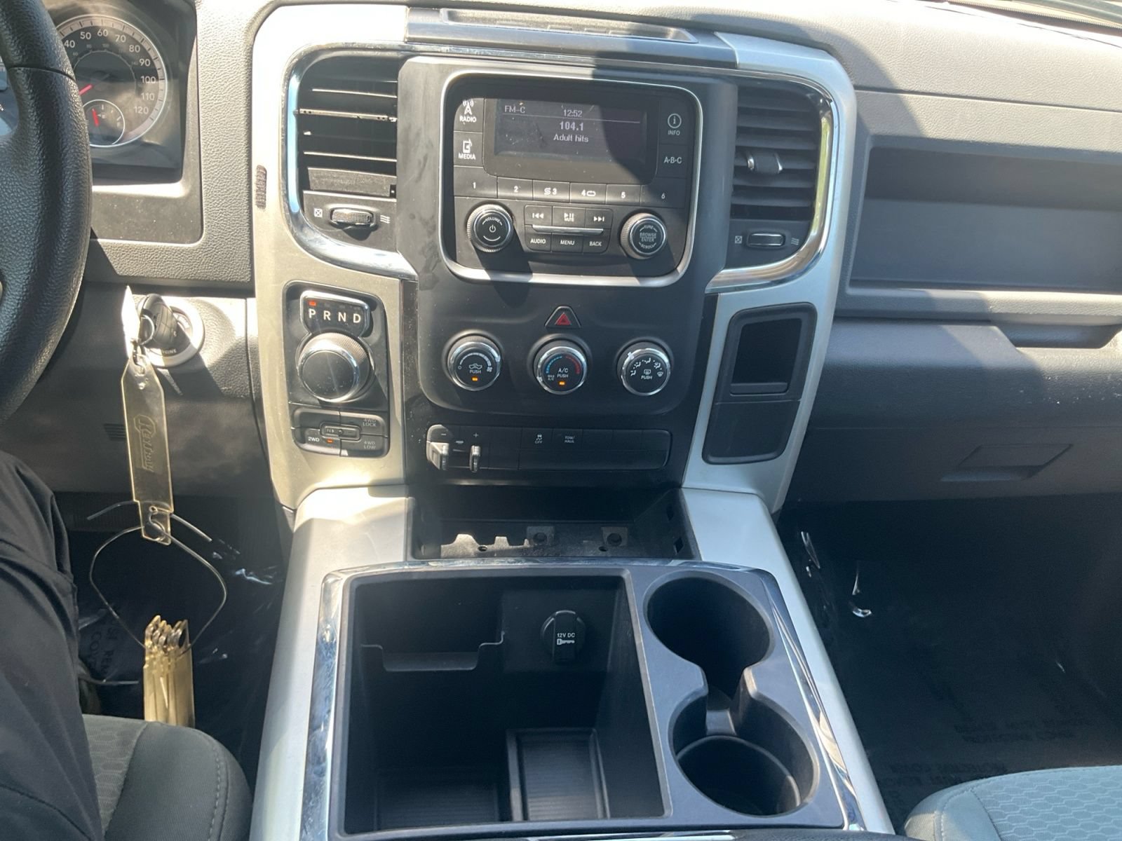 Used 2016 RAM 1500 Express AWD/4WD image 11