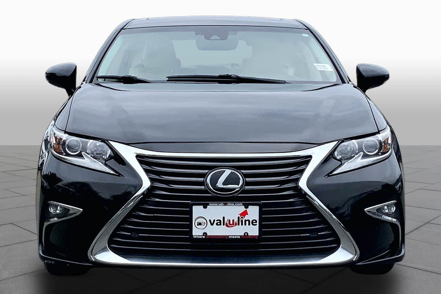 Used 2017 Lexus ES 350 FWD image 4