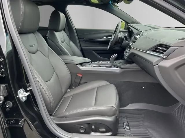 New 2025 Cadillac CT4 Premium Luxury image 25
