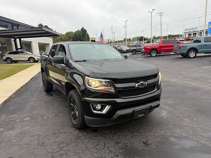 Used 2019 Chevrolet Colorado Z71 w/ Z71 Midnight Edition AWD/4WD image 6