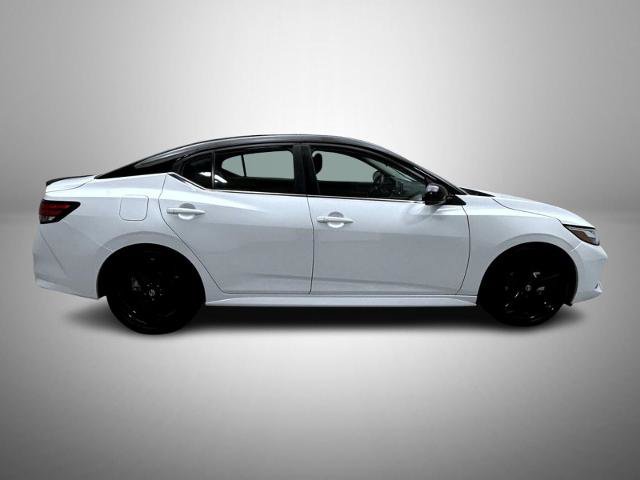Certified 2023 Nissan Sentra SR w/ Midnight Edition Package FWD image 4