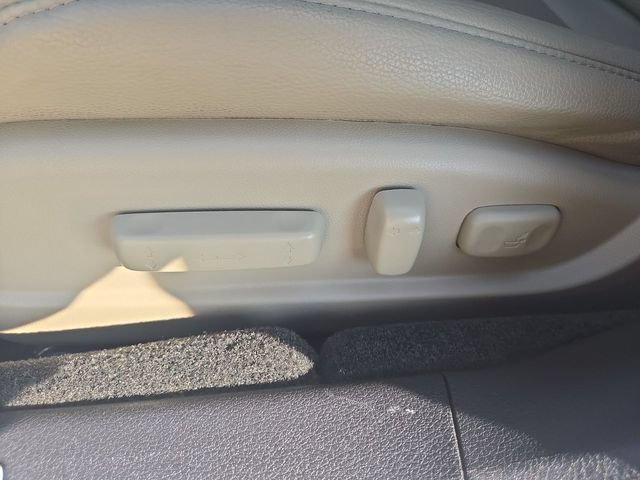 Certified 2018 Acura TLX V6 FWD image 12