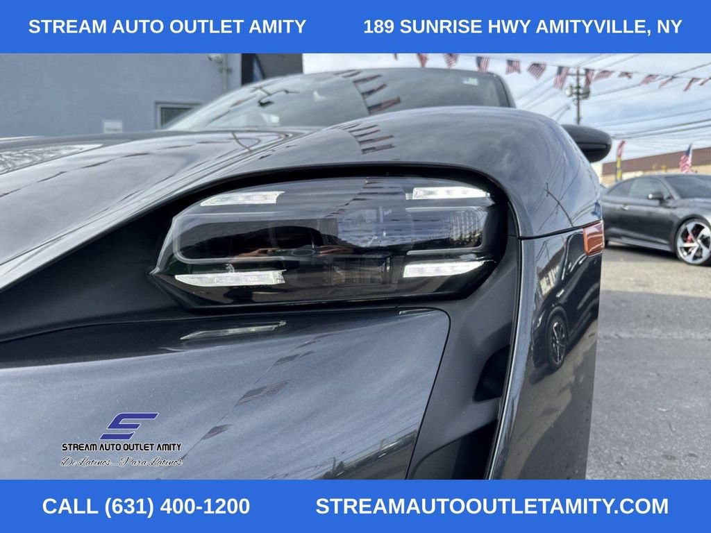 Used 2023 Porsche Taycan 4S AWD/4WD image 7