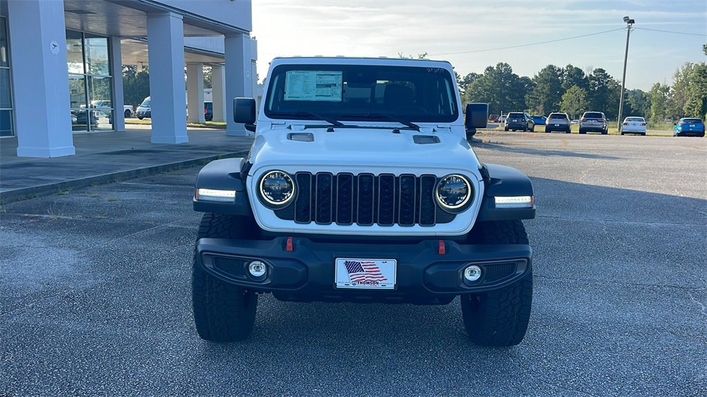 New 2025 Jeep Gladiator Rubicon w/ Technology Group image 2