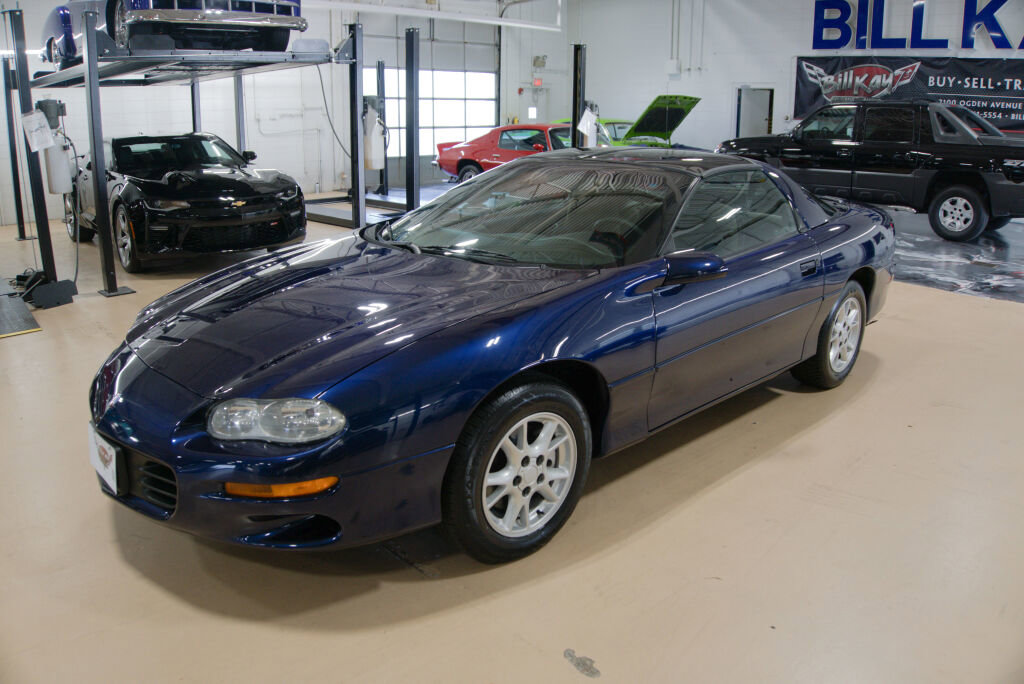 Used 2001 Chevrolet Camaro LT w/ Preferred Equipment Group 1 image 1