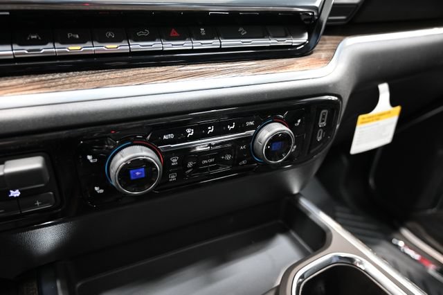 New 2026 Chevrolet Silverado 1500 LT Trail Boss w/ LT Trail Boss Premium Package AWD/4WD image 18