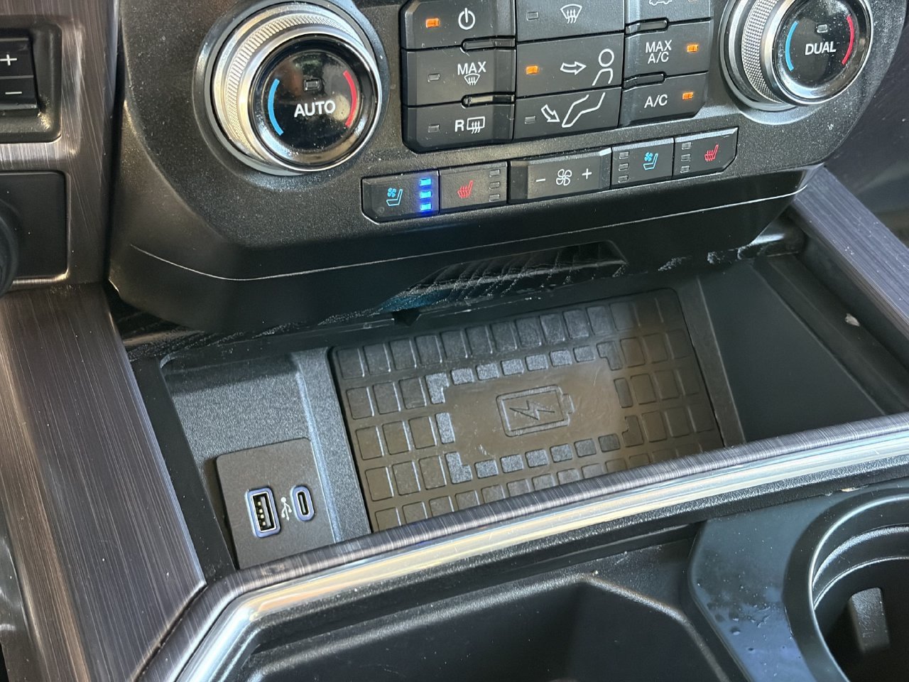 Used 2021 Ford F350 Limited AWD/4WD image 30