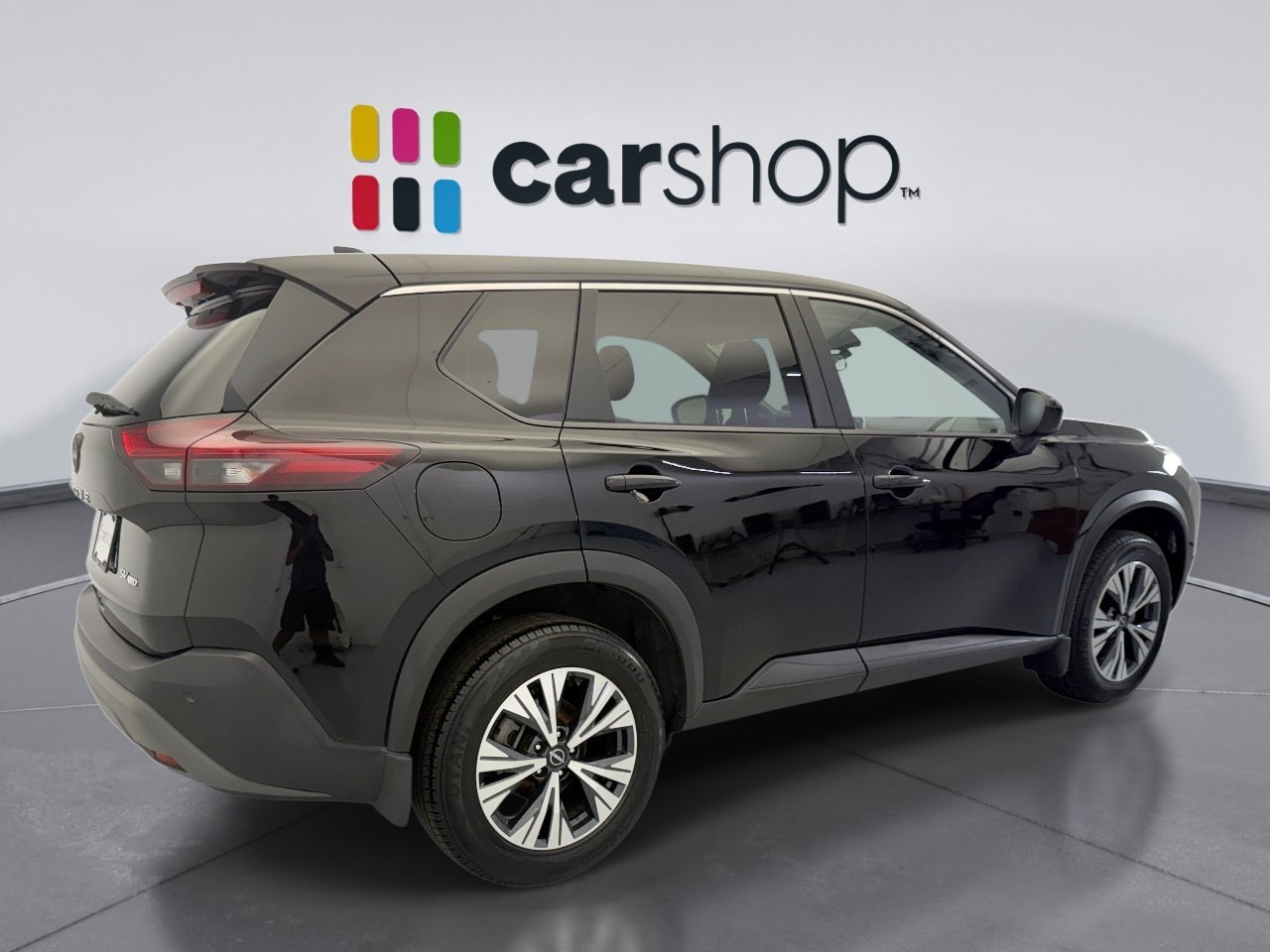 Used 2023 Nissan Rogue SV AWD/4WD image 5