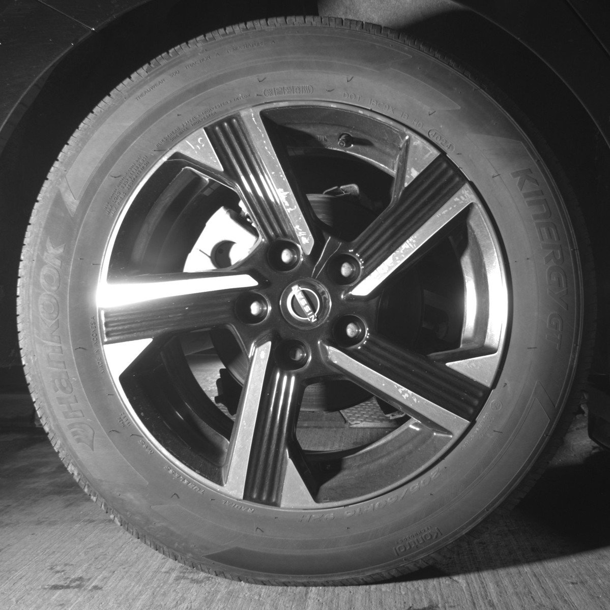Used 2025 Nissan Sentra SV image 12