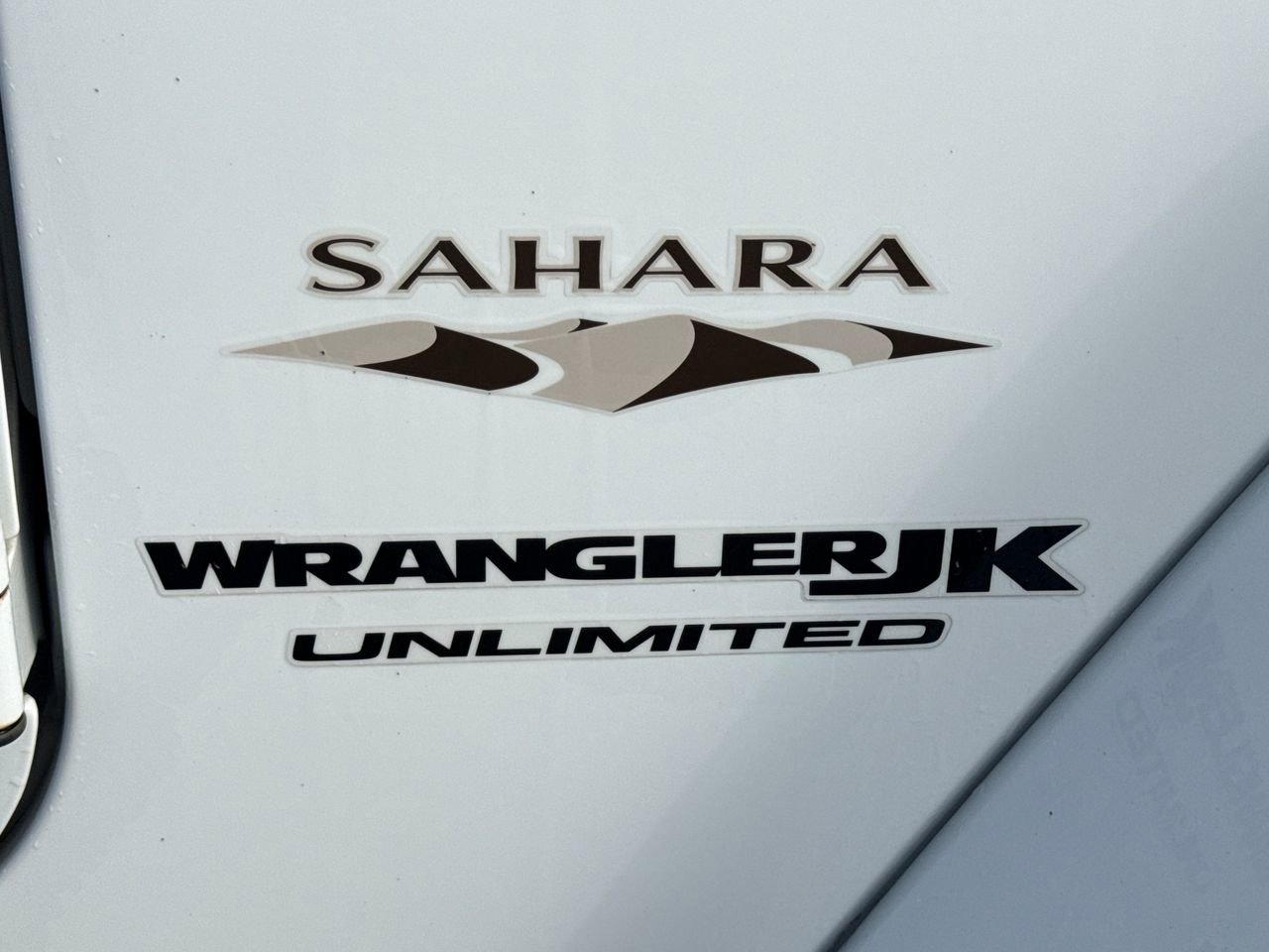 Used 2018 Jeep Wrangler Unlimited Sahara image 10