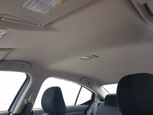 Used 2025 Nissan Versa SV image 20