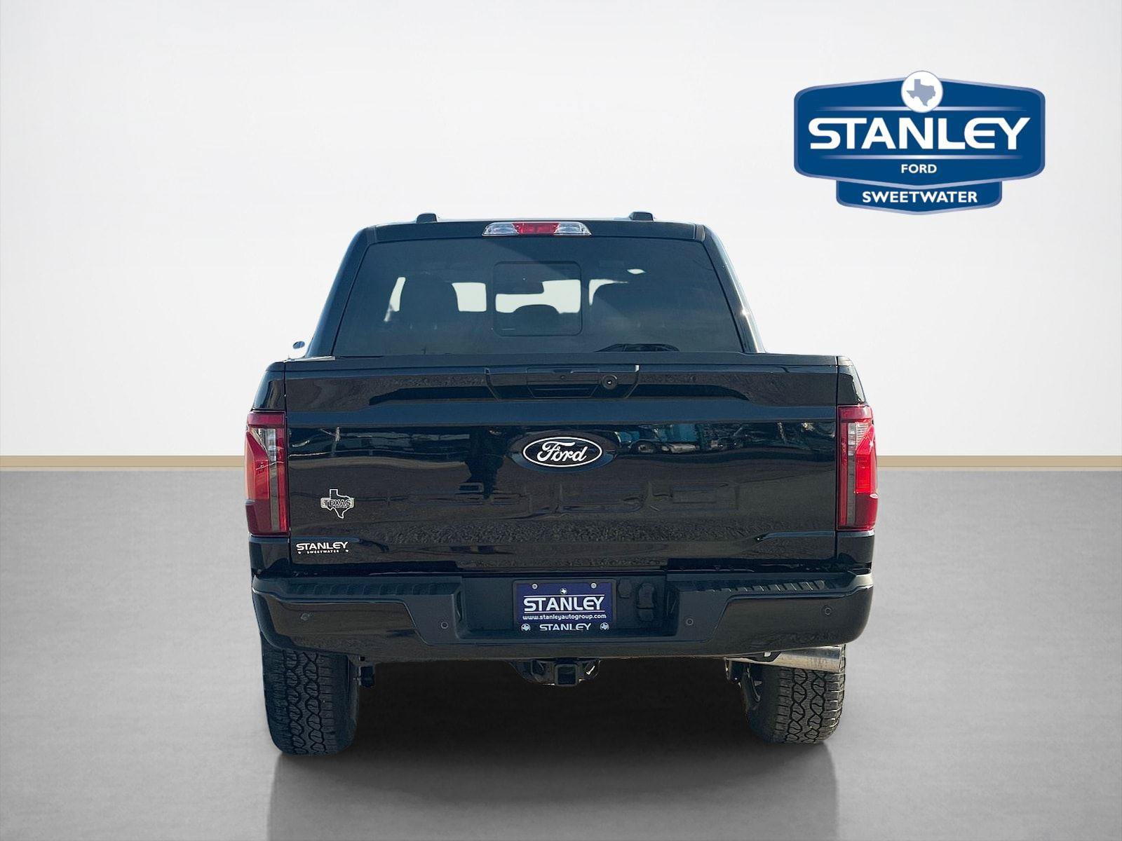 New 2026 Ford F150 XLT w/ Equipment Group 302A MID AWD/4WD image 6