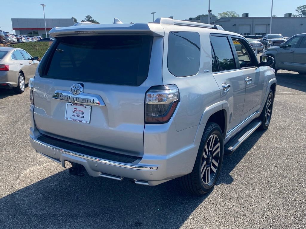 Used 2023 Toyota 4Runner Limited AWD/4WD image 15