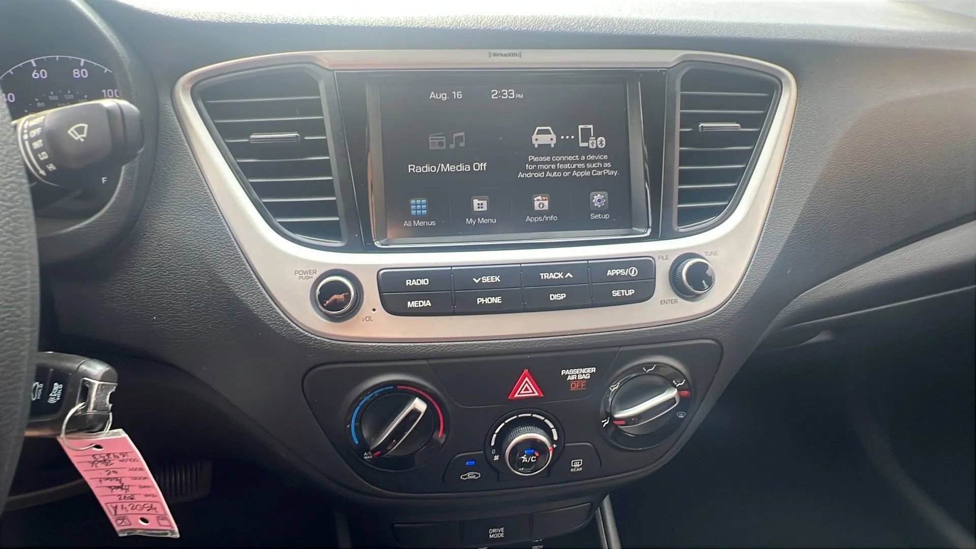 Used 2022 Hyundai Accent SEL image 16