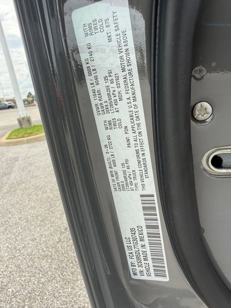 New 2026 RAM 2500 Big Horn AWD/4WD image 16