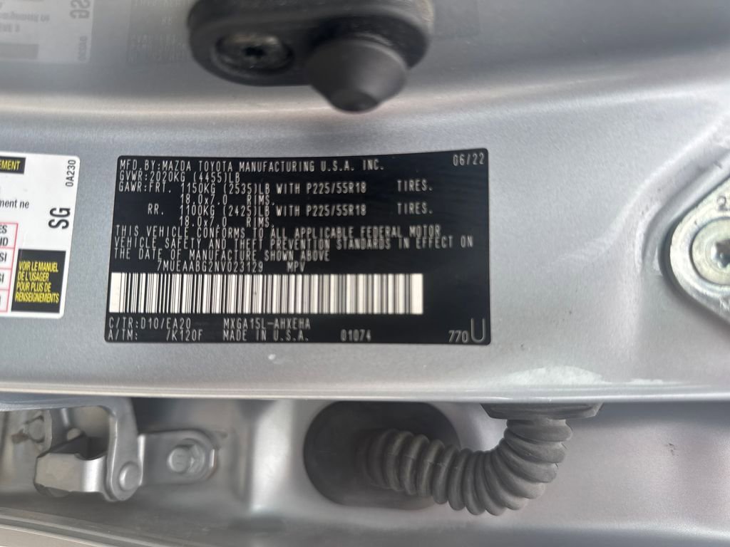 Used 2022 Toyota Corolla Cross XLE AWD/4WD image 30