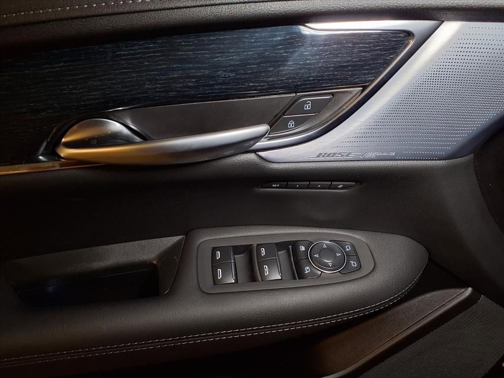 New 2025 Cadillac XT5 Premium Luxury FWD image 16