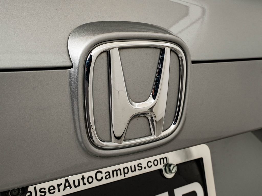 Used 2018 Honda Accord EX-L image 17
