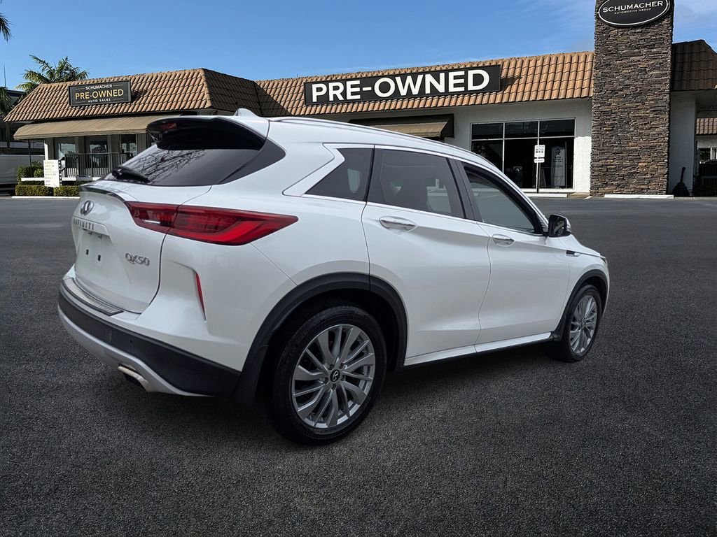 Used 2023 INFINITI QX50 Luxe image 7